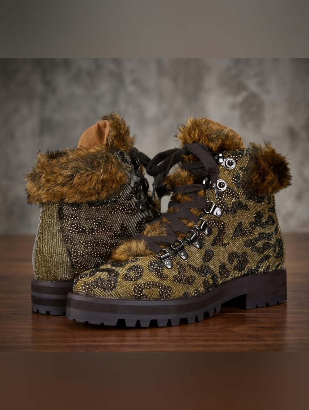 Jessica Simpson Leopard Hiker Boots Faux Fur Embellished Lace Up Size 10 NWOT